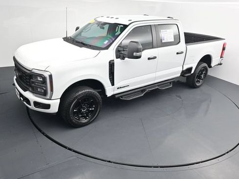 Used 2026 Ford F250 XL w/ STX Appearance Package AWD/4WD image 17