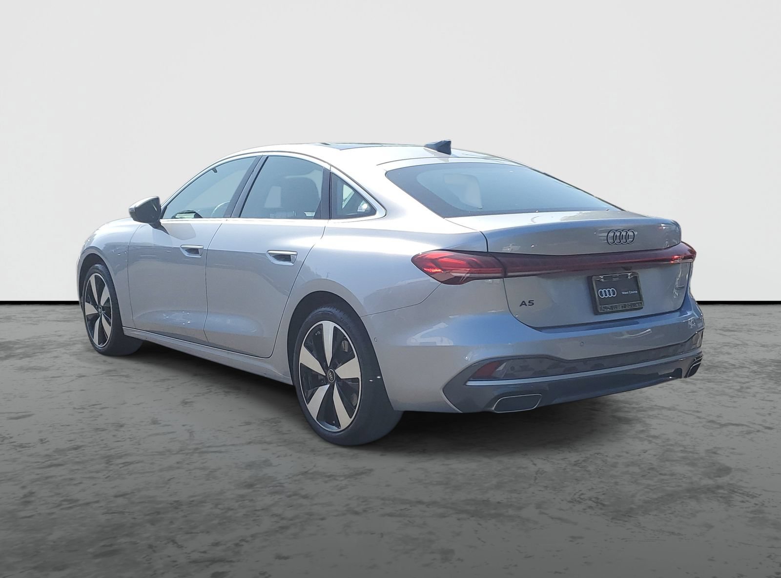 Used 2025 Audi A5 Premium w/ Convenience Package AWD/4WD image 3
