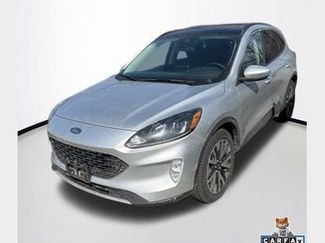 Used 2020 Ford Escape SEL video 1