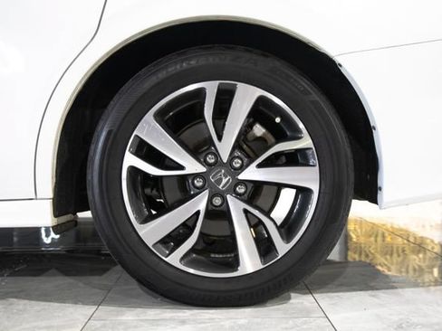 Used 2023 Honda Odyssey Touring image 31