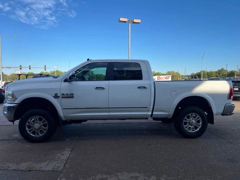 Used 2018 RAM 2500 Laramie w/ Convenience Group image 5