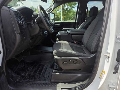 Used 2024 Chevrolet Silverado 2500 W/T w/ WT Convenience Package RWD image 7