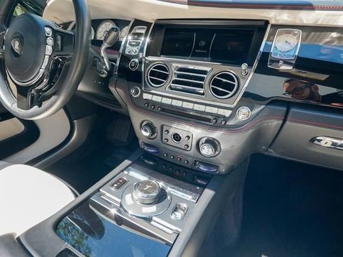 Used 2018 Rolls-Royce Dawn image 84