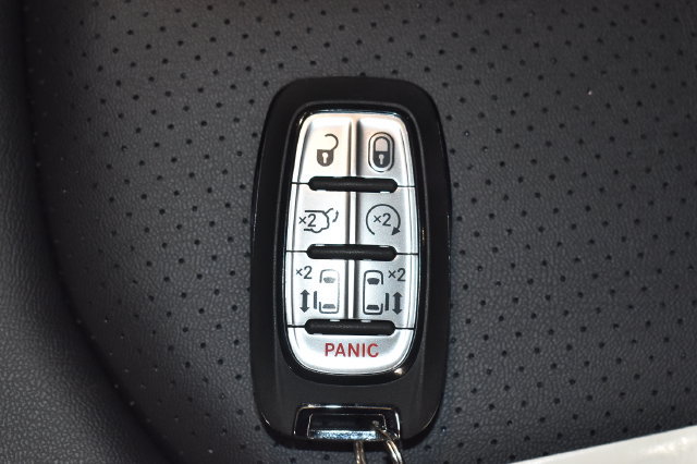New 2027 Chrysler Pacifica Select FWD image 33