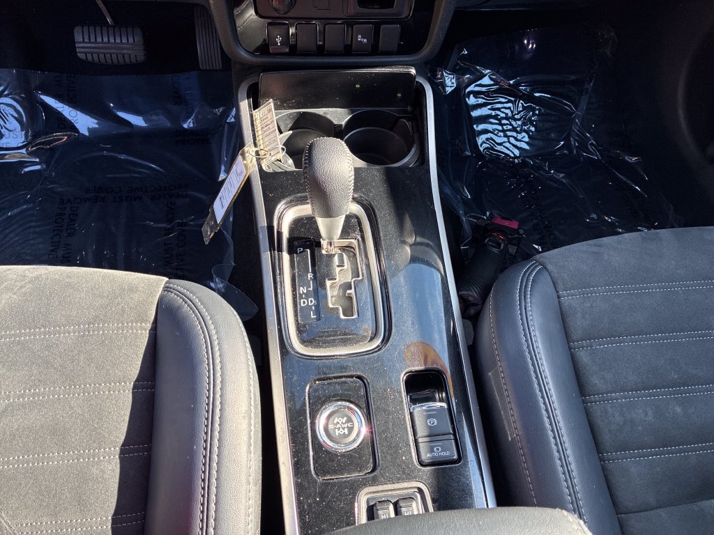 Used 2019 Mitsubishi Outlander SE AWD/4WD image 15