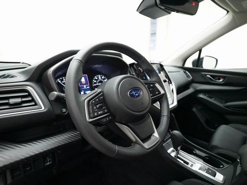 Used 2025 Subaru Ascent Premium image 8
