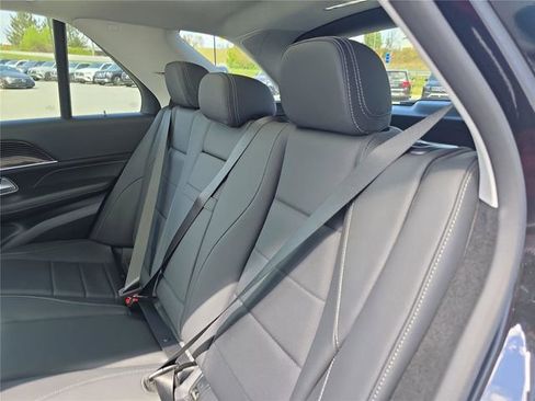 New 2026 Mercedes-Benz GLE 450 4MATIC image 15