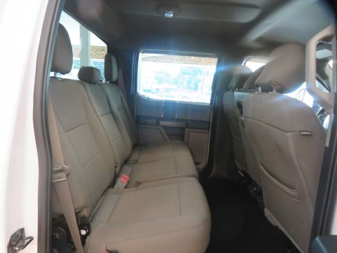 Used 2019 Ford F250 XLT w/ FX4 Off-Road Package AWD/4WD image 21
