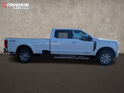 New 2026 Ford F350 Lariat w/ Chrome Package image 9