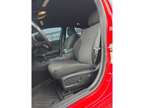 Used 2022 Dodge Charger SXT w/ Blacktop Package RWD image 11