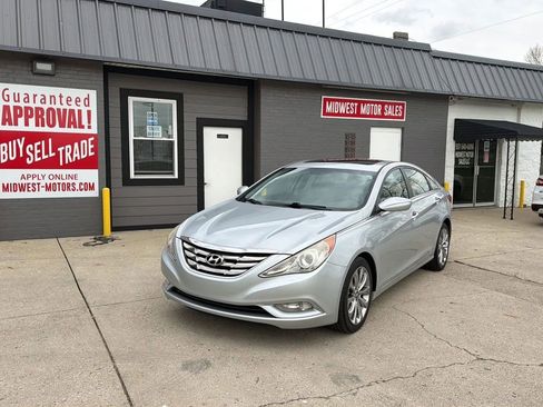 Used 2011 Hyundai Sonata SE w/ Navigation & Sunroof Pkg 4 image 1