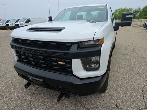 Used 2022 Chevrolet Silverado 3500 W/T w/ WT Fleet Convenience Package AWD/4WD image 2