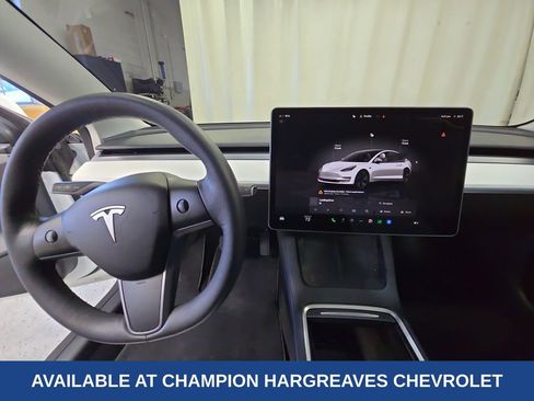 Used 2022 Tesla Model 3 Long Range image 14