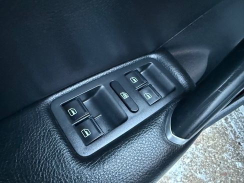 Used 2020 Volkswagen Passat 2.0T SE w/ Sunroof Package image 31