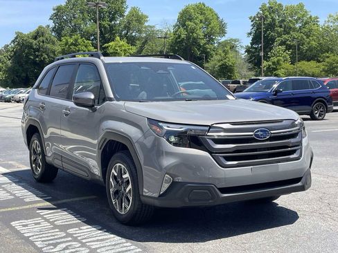 Certified 2026 Subaru Forester Premium AWD/4WD image 5