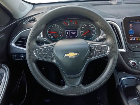 Used 2024 Chevrolet Malibu LT FWD image 21