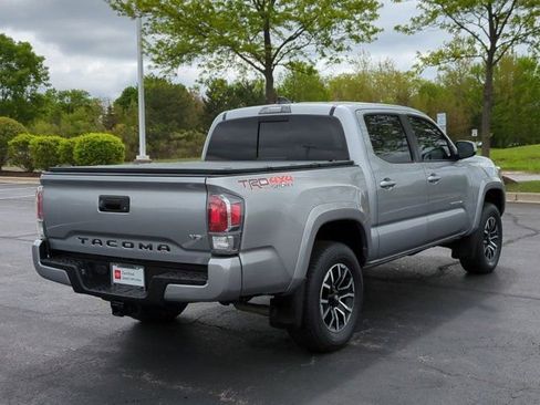 Certified 2021 Toyota Tacoma TRD Sport AWD/4WD image 6