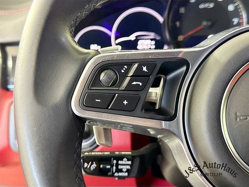 Used 2022 Porsche Cayenne GTS AWD/4WD image 13