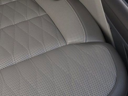 New 2025 Ford F150 Platinum w/ Equipment Group 703A Plus image 16