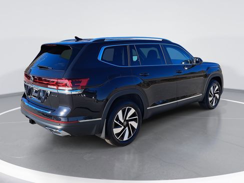 New 2026 Volkswagen Atlas SEL image 3