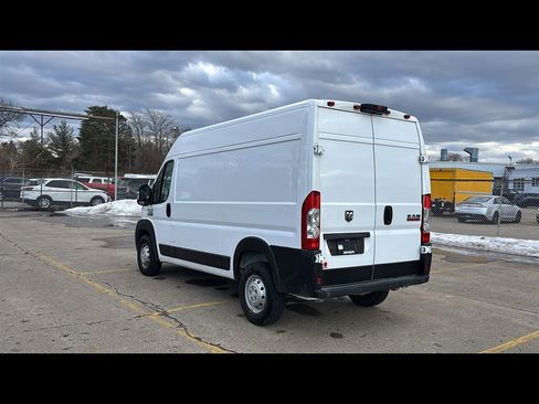 Used 2019 RAM ProMaster 1500 w/ Interior Convenience Group image 4