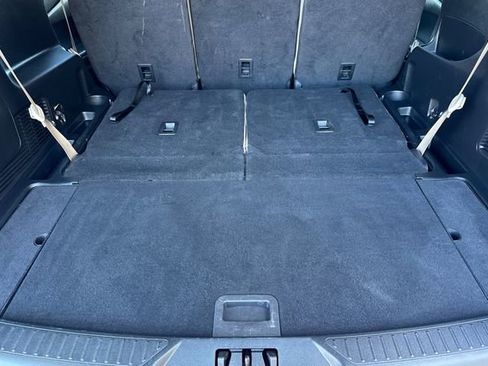 Used 2022 Ford Explorer 2WD image 18