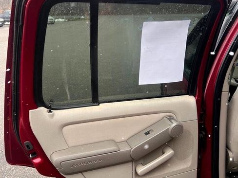 Used 2006 Ford Explorer XLS image 14