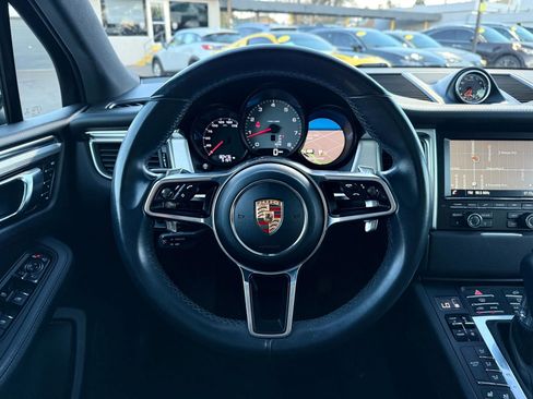Used 2016 Porsche Macan S w/ Premium Package Plus AWD/4WD image 28