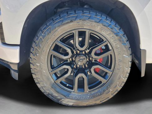 Used 2020 Chevrolet Silverado 1500 LTZ w/ LTZ Texas Edition RWD image 37