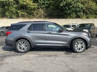 Used 2023 Ford Explorer XLT w/ Equipment Group 202A RWD video 2