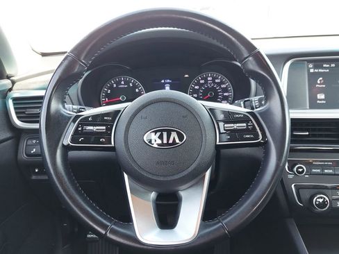 Used 2020 Kia Optima S image 16