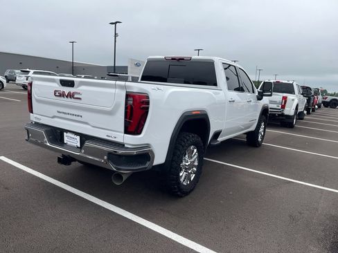 Used 2025 GMC Sierra 2500 SLT w/ SLT Convenience Package AWD/4WD image 5