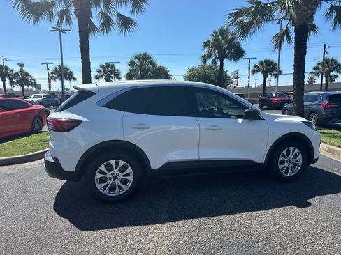 Used 2023 Ford Escape Active FWD image 5