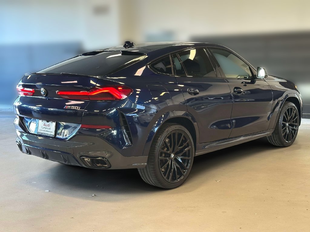 Used 2022 BMW X6 M50i w/ Executive Package AWD/4WD image 4
