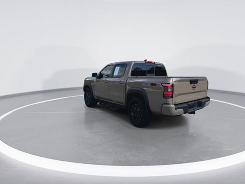 Used 2022 Nissan Frontier PRO-4X w/ Pro-4X Premium Package image 9