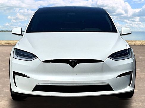 Used 2022 Tesla Model X AWD/4WD image 2