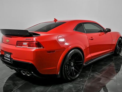 Used 2015 Chevrolet Camaro Z/28 RWD image 10