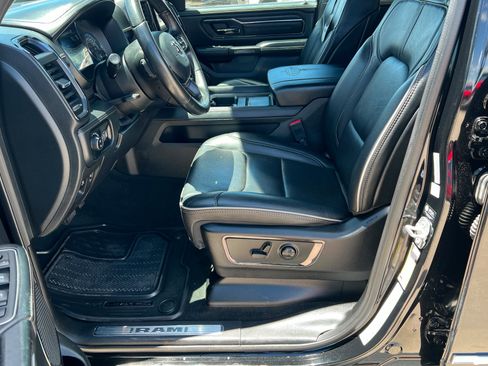 Used 2022 RAM 1500 Limited AWD/4WD image 17