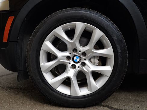 Used 2011 BMW X5 xDrive35i image 25