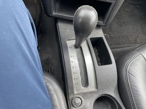 Used 2006 Pontiac Grand Prix GT w/ Premium Package image 14