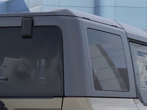 New 2026 Ford Bronco Badlands image 25