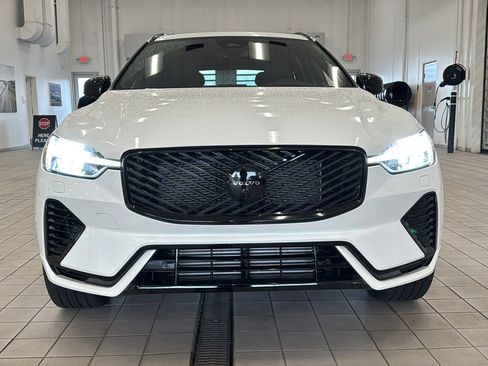 New 2026 Volvo XC60 T8 Ultra w/ Climate Package AWD/4WD image 10