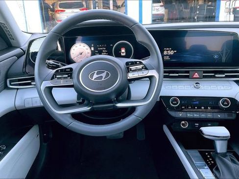 New 2026 Hyundai Elantra Limited FWD image 6