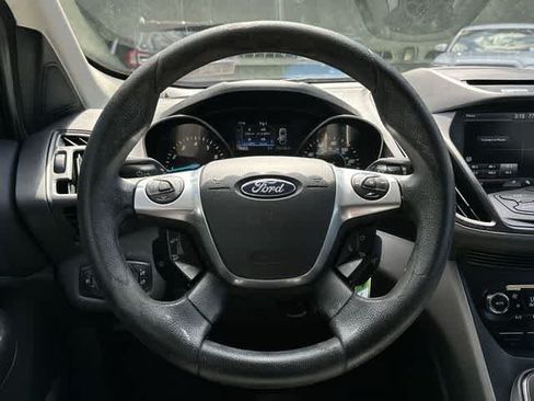Used 2014 Ford Escape SE w/ Equipment Group 201A AWD/4WD image 8