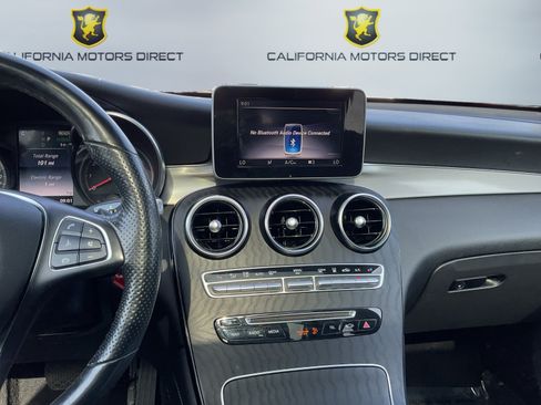 Used 2019 Mercedes-Benz GLC 350e 4MATIC image 13