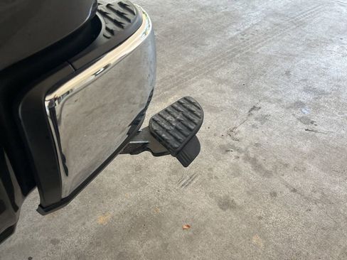 Used 2025 RAM 2500 Big Horn image 16