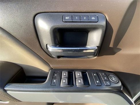 Used 2018 Chevrolet Silverado 1500 LTZ Z71 image 13