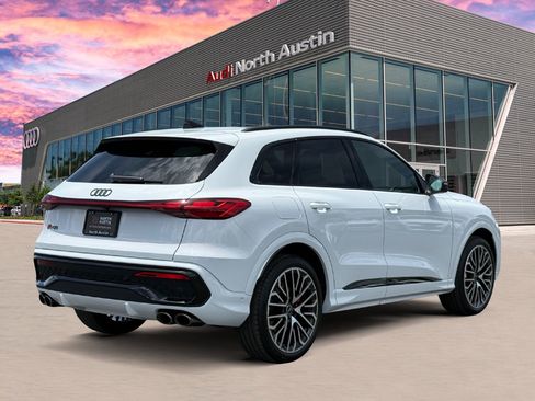 New 2026 Audi SQ5 Prestige AWD/4WD image 7