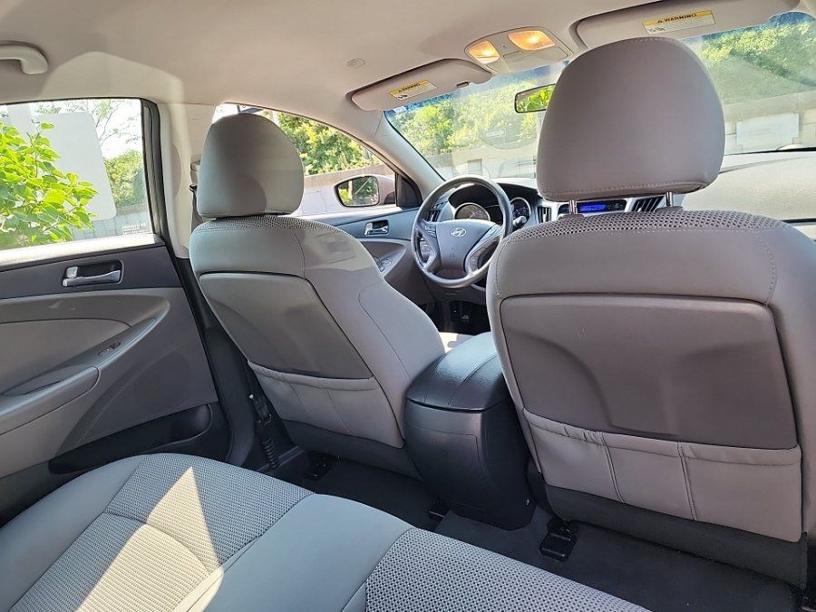 Used 2011 Hyundai Sonata GLS w/ Popular Equipment Pkg 2 FWD image 30
