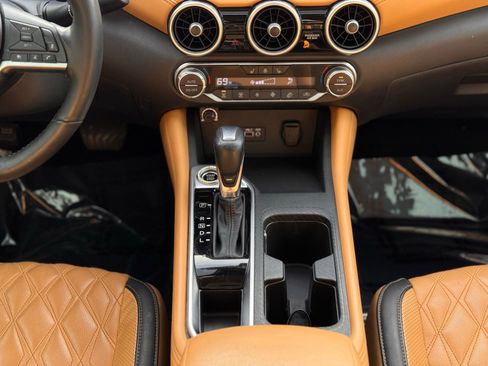 Used 2022 Nissan Sentra SV w/ SV Premium Package image 30